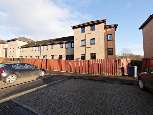 Apartment at New Lairdsland Road, Kirkintilloch
