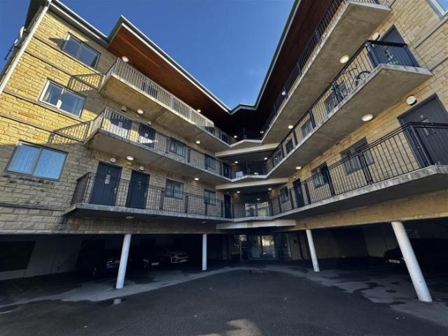 Apartment at New Road, Calderdale