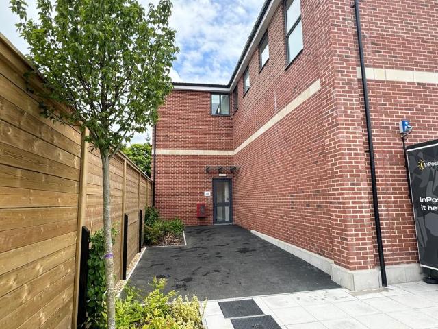 Apartment at New Road, Basingstoke and Deane
