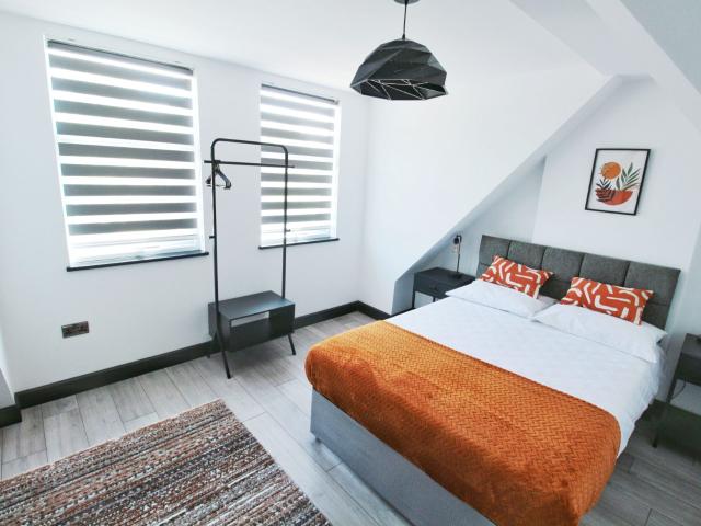 Apartment at Newark Road, Lincoln