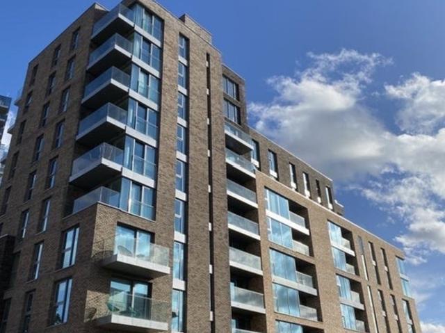 Apartment at Newnton Close, Greater London