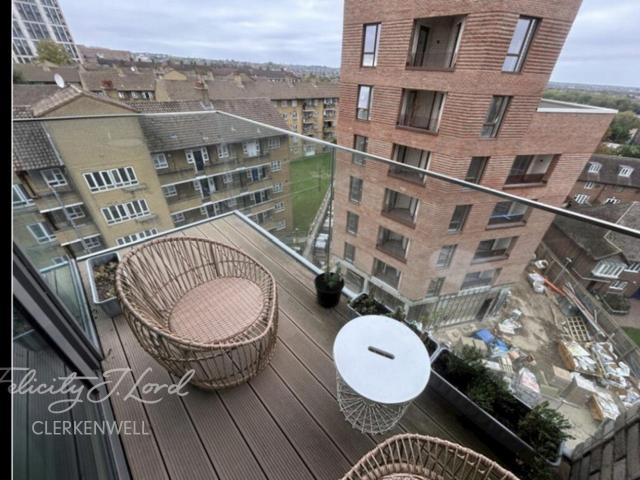 Apartment at Newnton Close, Greater London