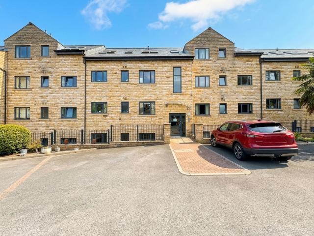 Apartment at Newsome Road, Kirklees