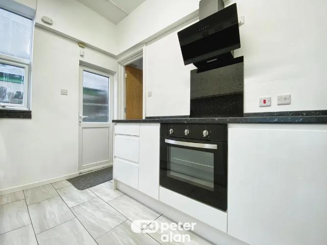 Apartment at Newport Road, Cardiff