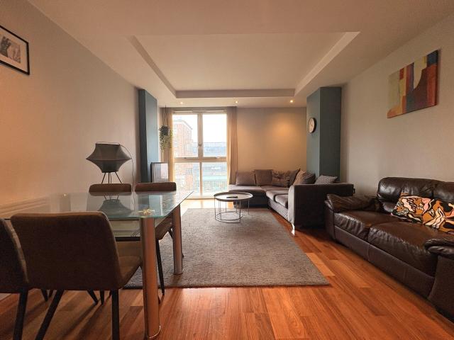 Apartment at Newport Road, Cardiff