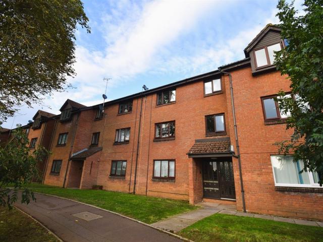 Apartment at Newport Road, Cardiff