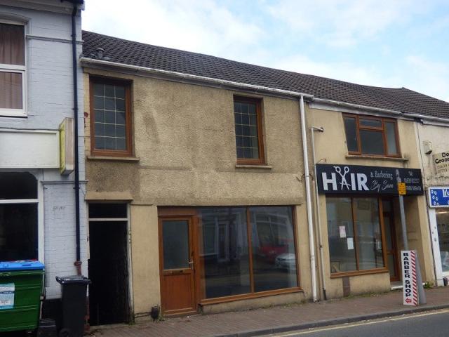 Apartment at Neath Road, Briton Ferry
