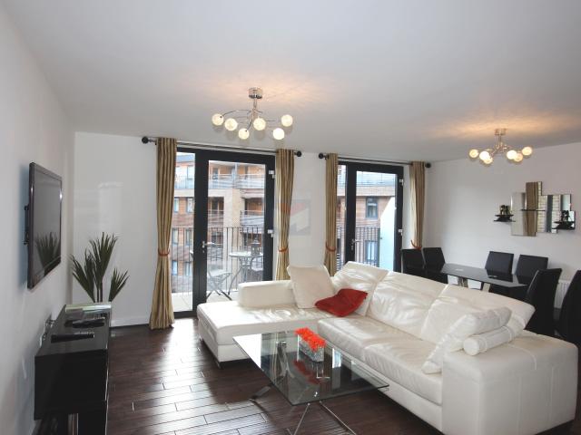 Apartment at Needleman Street, Greater London