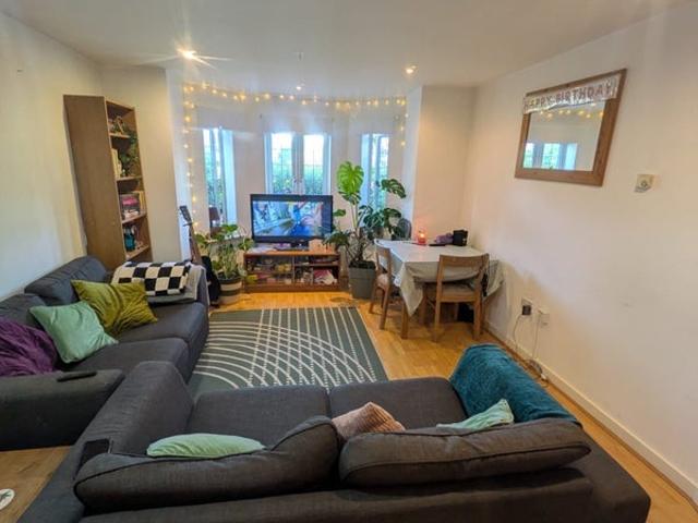 Apartment at Nell Lane, Manchester