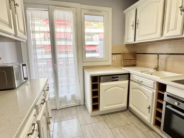 apartment at Nice Madeleine