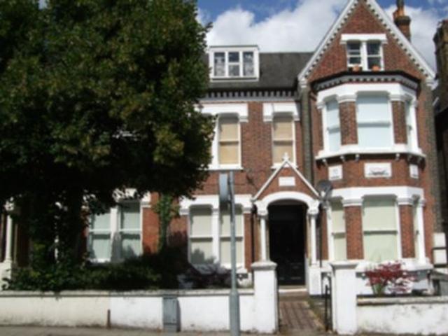 Apartment at Nightingale Lane, Greater London
