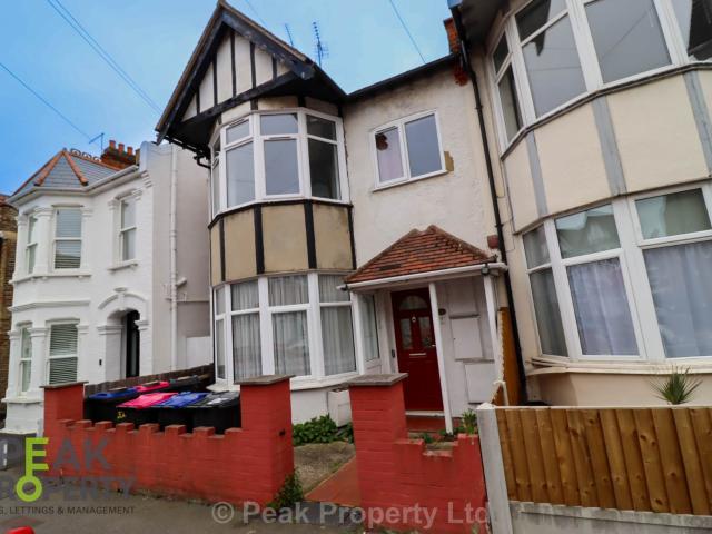 Apartment at Southview Drive, Southend on Sea