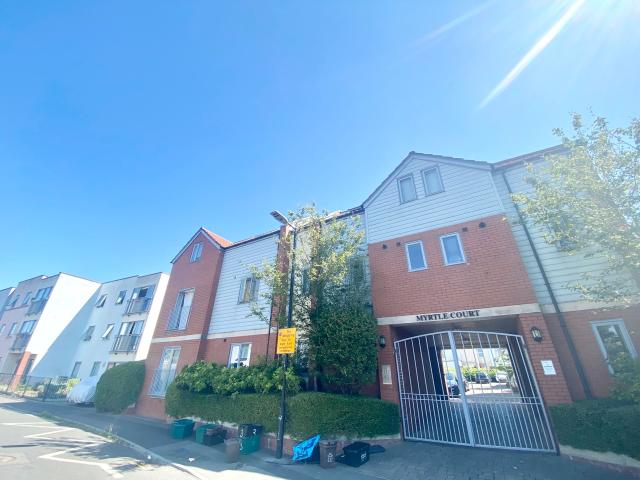 apartment at Southville, Myrtle Court, BS3 1JE
