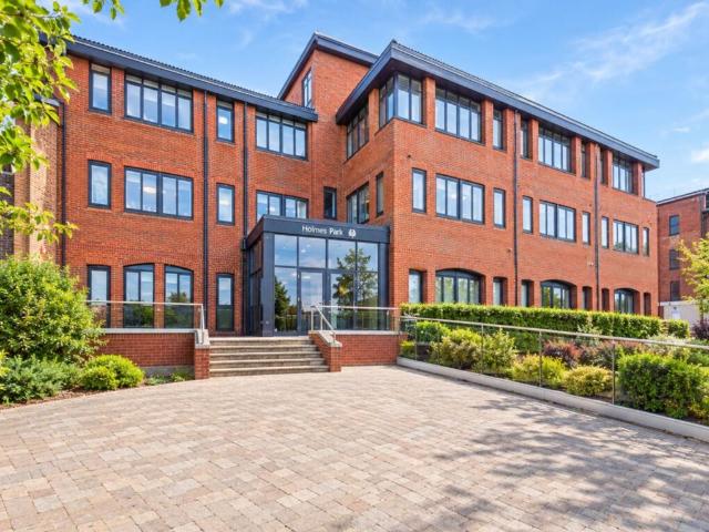 Apartment at South Holmes Road, North Horsham