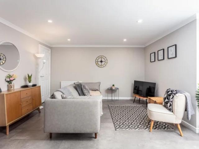 Apartment at South Harbour Street, Ayr
