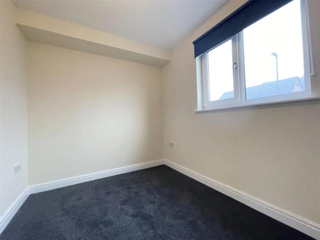 Apartment at South Parade, Wakefield