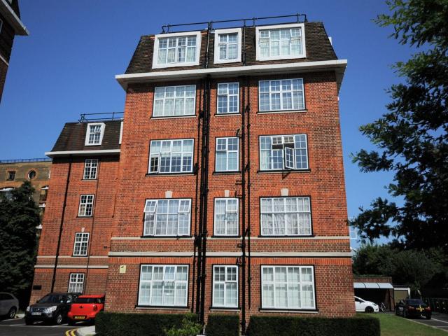 Apartment at South Way, Aveley
