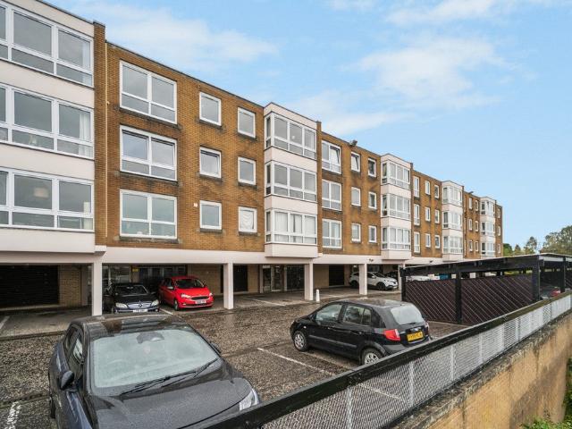 Apartment at Southbrae Drive, Glasgow