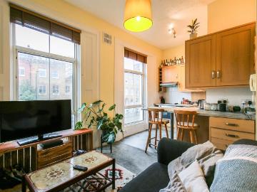 Apartment at Southgate Road, Greater London