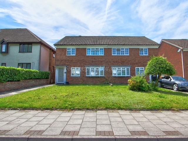 Apartment at Sovereign Court, Greater London