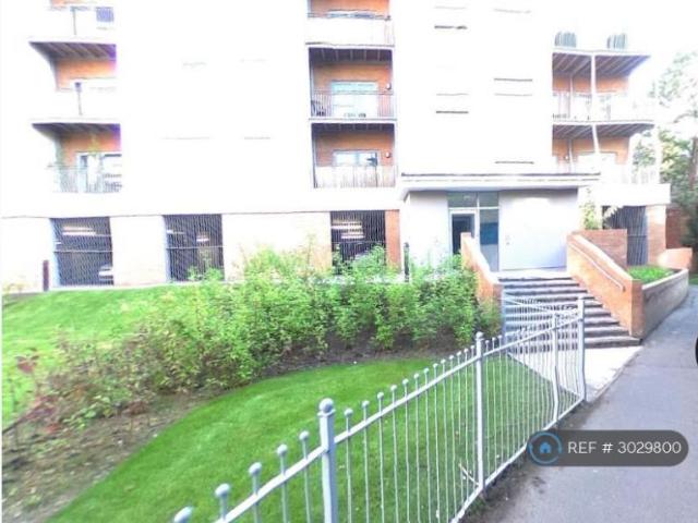 Apartment at Sovereign Way, Tonbridge and Malling