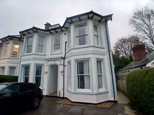 Apartment at Somers Road, Reigate and Banstead