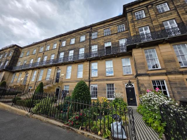 Apartment at Somerset Terrace, Scarborough