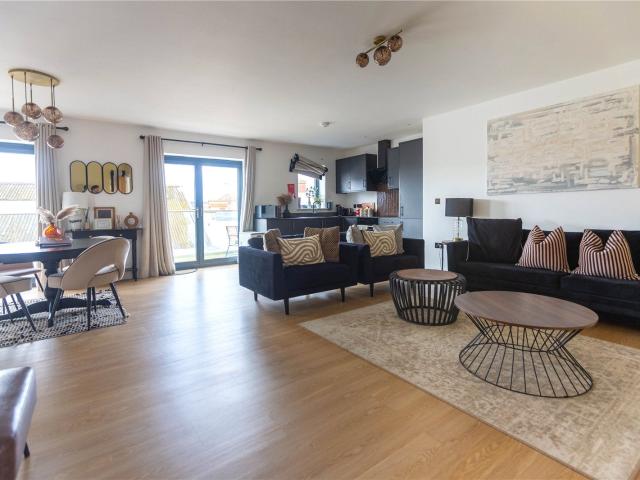 Apartment at Saunders Road, Bristol