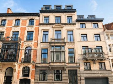 Apartment at Saint Gilles