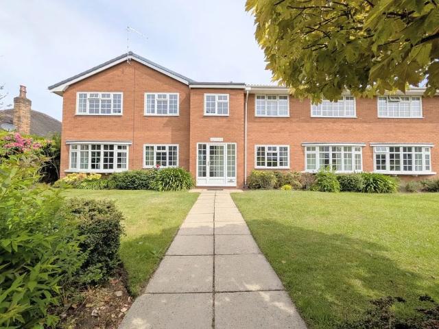 Apartment at Salford Road, Sefton