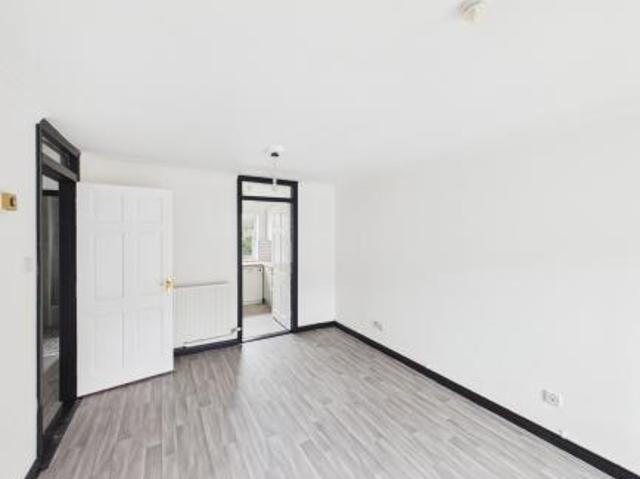 Apartment at Salisbury Lane, Belfast