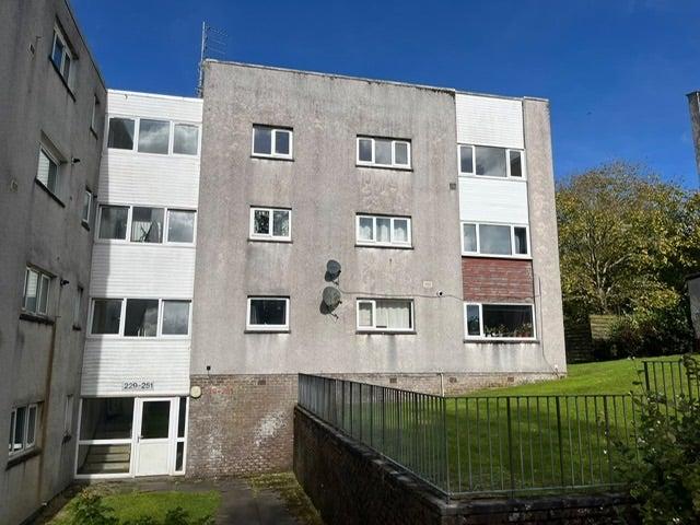 Apartment at Sandpiper Drive, East Kilbride