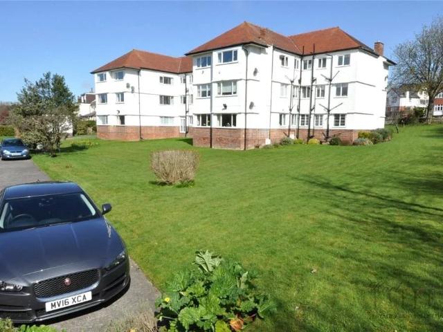 Apartment at Sandy Lane, West Kirby