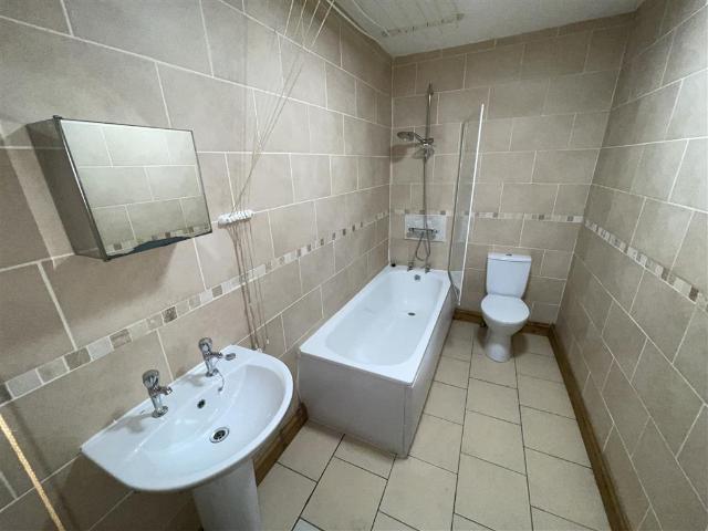 Apartment at Sanquhar Street, Cardiff