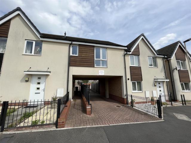 Apartment at Saredon Gardens, Coseley