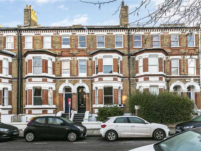 Apartment at Schubert Road, Greater London
