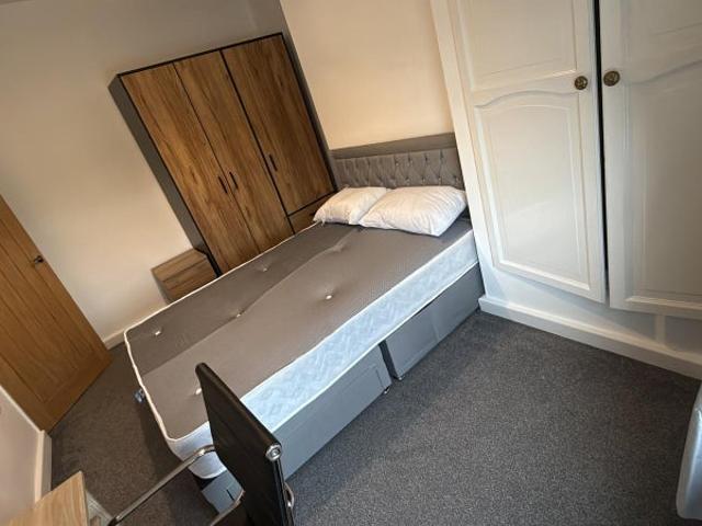 Apartment at Seventh Street, Horden