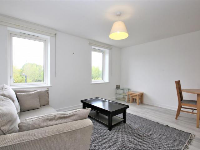 Apartment at Seven Sisters Road, Greater London