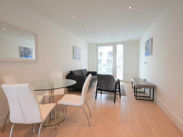 apartment at Severn Court, West Drayton