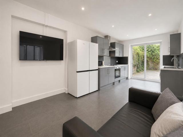 Apartment at Seymour Street, Cardiff
