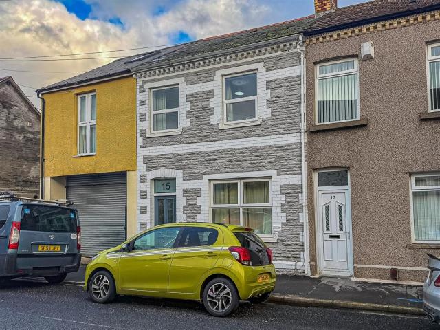 Apartment at Seymour Street, Cardiff
