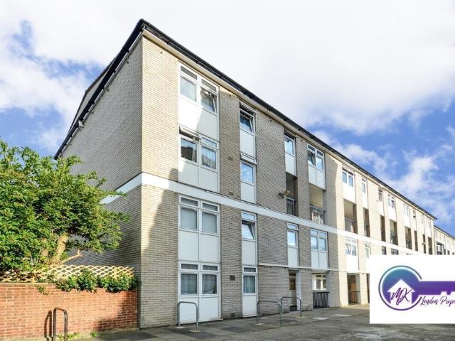 Apartment at Seyssel Street, Greater London