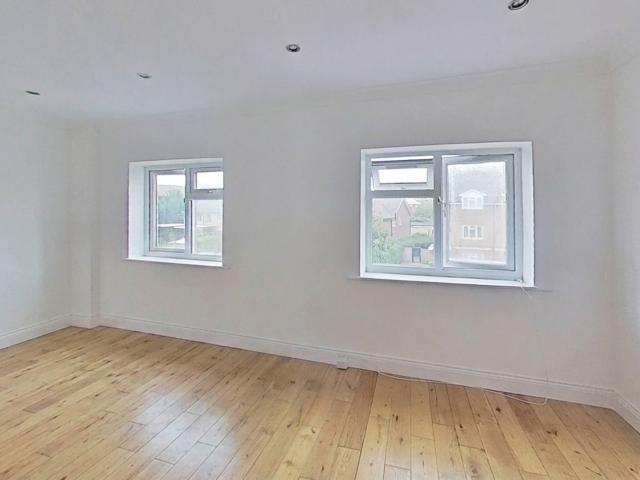 Apartment at Selhurst Road, Greater London