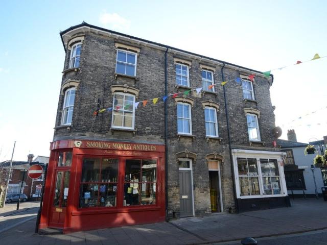 Apartment at Sergeants Walk, West Suffolk