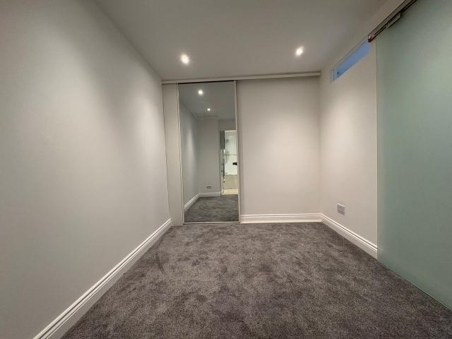 Apartment at Shurland Avenue, Greater London