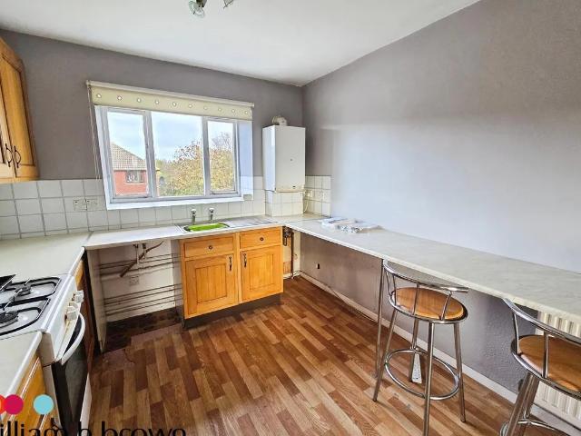 Apartment at Shannon Way, Kenningtons