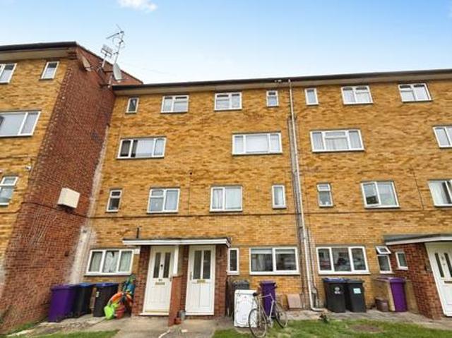Apartment at Shepherds Mead, North Hertfordshire