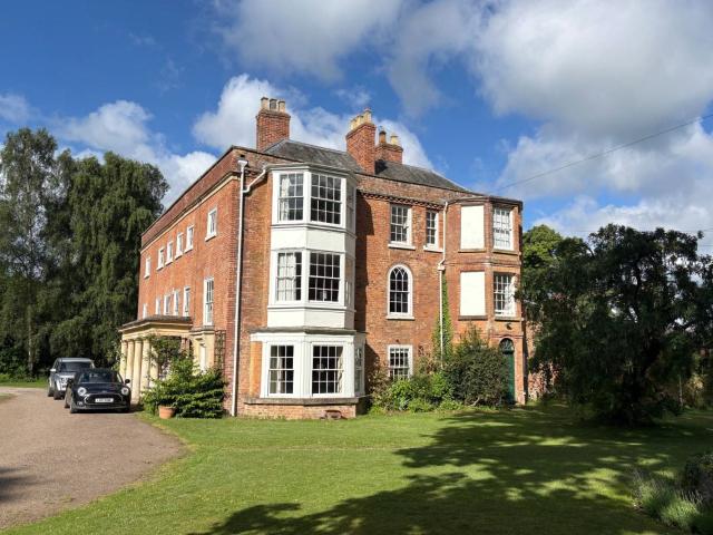 Apartment at Sherridge Road, Malvern Hills