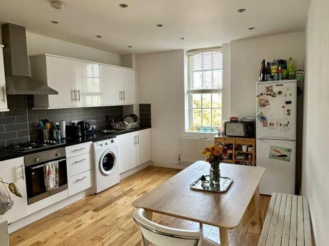 Apartment at Shorncliffe Road, Greater London