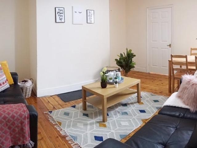 Apartment at Simonside Terrace, Newcastle upon Tyne